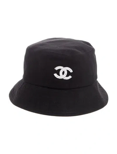 Pre-owned Chanel 2023 Beaded Cc Bucket Hat In Black