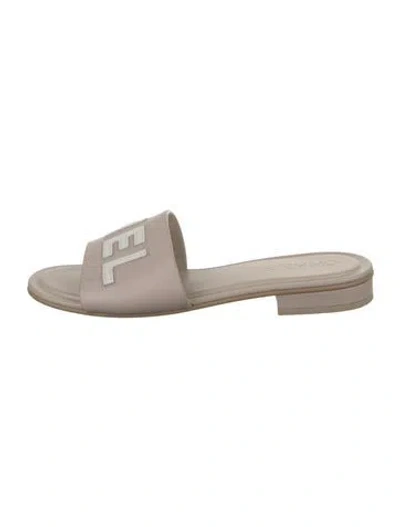 Pre-owned Chanel 2023 Calfskin Slides In Neutrals