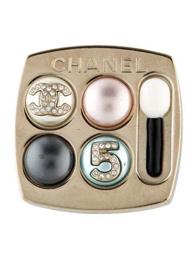 Pre-owned Chanel 2023 Cc Faux Pearl, Strass & Resin Eyeshadow Brooch In Multi
