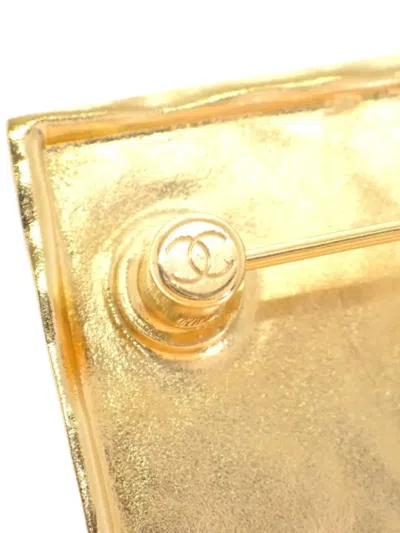 Pre-owned Chanel 2023 Gold Plated And Leather Logo Plate Pin Brooch Costume Brooch