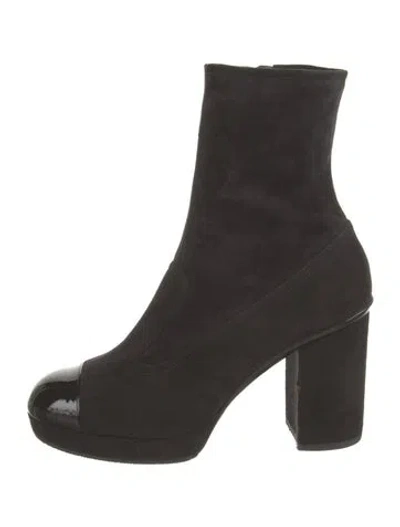 Pre-owned Chanel 2023 Interlocking Cc Logo Boots In Black
