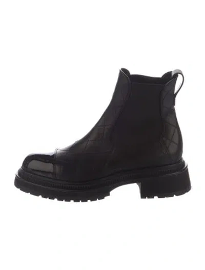 Pre-owned Chanel 2023 Interlocking Cc Logo Chelsea Boots In Black