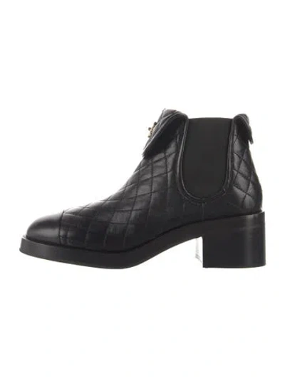 Pre-owned Chanel 2023 Interlocking Cc Logo Chelsea Boots In Black