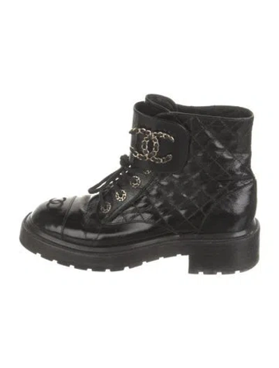Pre-owned Chanel 2023 Interlocking Cc Logo Combat Boots In Black