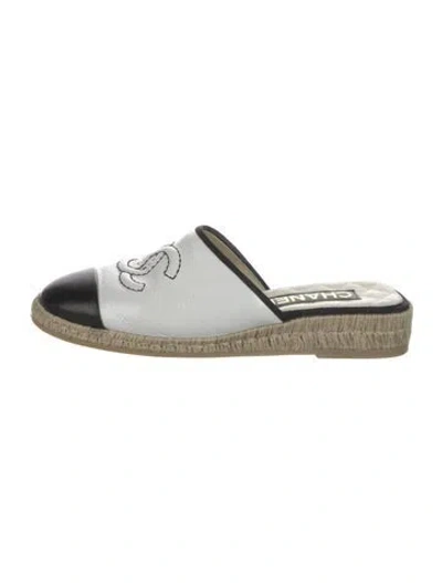 Pre-owned Chanel 2023 Interlocking Cc Logo Espadrilles