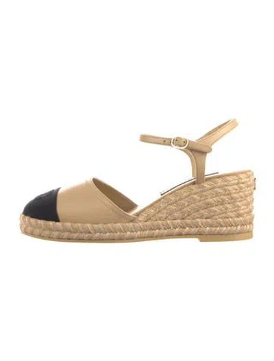 Pre-owned Chanel 2023 Interlocking Cc Logo Espadrilles W/ Tags In Neutral
