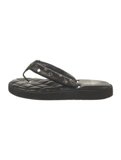 Pre-owned Chanel 2023 Interlocking Cc Logo Flip Flops In Black