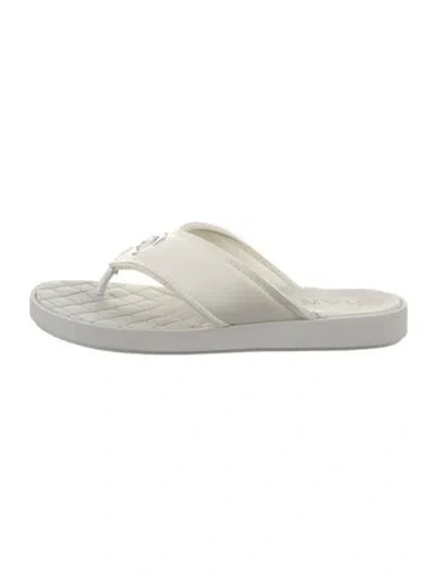 Pre-owned Chanel 2023 Interlocking Cc Logo Flip Flops In White