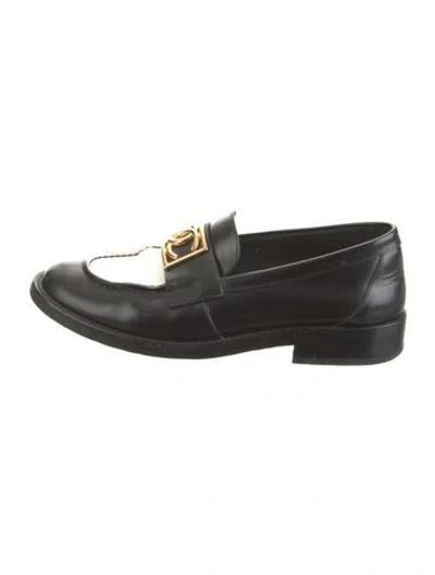 Pre-owned Chanel 2023 Interlocking Cc Logo Loafers In Black