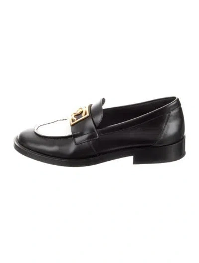 Pre-owned Chanel 2023 Interlocking Cc Logo Loafers In Black