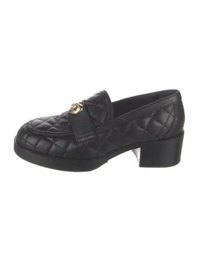 Pre-owned Chanel 2023 Interlocking Cc Logo Loafers In Black