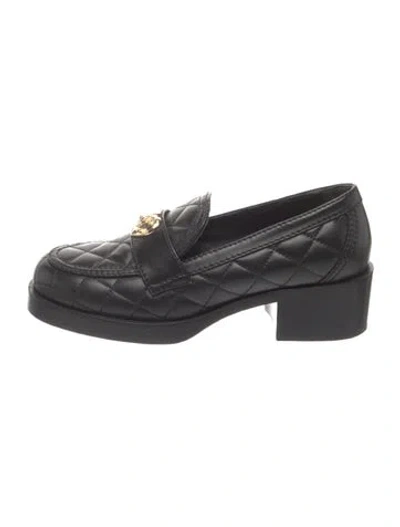 Pre-owned Chanel 2023 Interlocking Cc Logo Loafers In Black