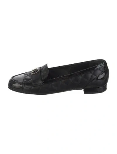 Pre-owned Chanel 2023 Interlocking Cc Logo Loafers In Black