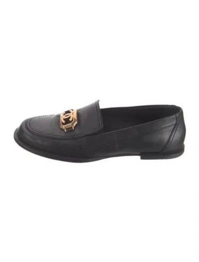 Pre-owned Chanel 2023 Interlocking Cc Logo Loafers In Black