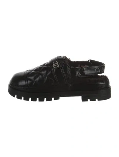 Pre-owned Chanel 2023 Interlocking Cc Logo Mules In Black