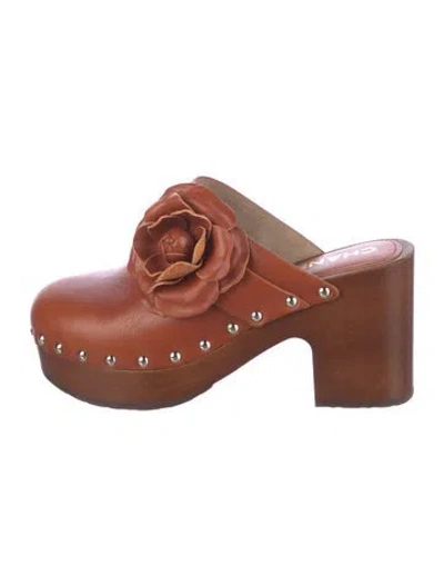 Pre-owned Chanel 2023 Interlocking Cc Logo Mules In Brown