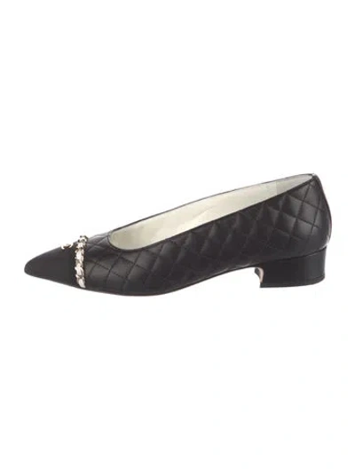Pre-owned Chanel 2023 Interlocking Cc Logo Pumps In Black