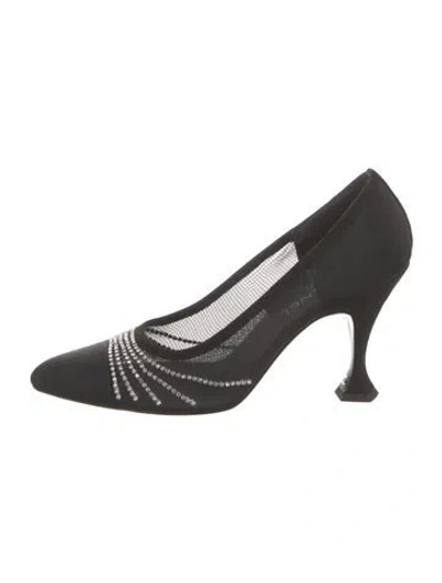 Pre-owned Chanel 2023 Interlocking Cc Logo Pumps In Black