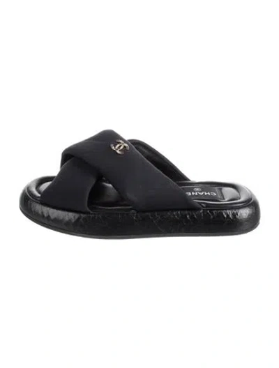 Pre-owned Chanel 2023 Interlocking Cc Logo Slides In Blue