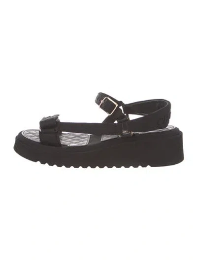 Pre-owned Chanel 2023 Interlocking Cc Logo Slingback Sandals In Black