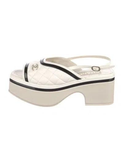 Pre-owned Chanel 2023 Interlocking Cc Logo Slingback Sandals In White