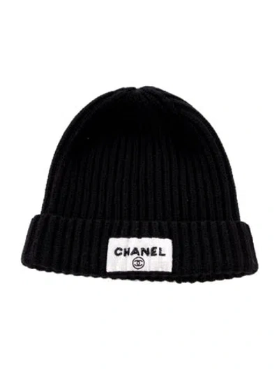 Pre-owned Chanel 2023 Logo Cashmere Beanie In Black