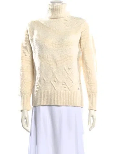 Pre-owned Chanel 2023 Virgin Wool Sweater In Neutral