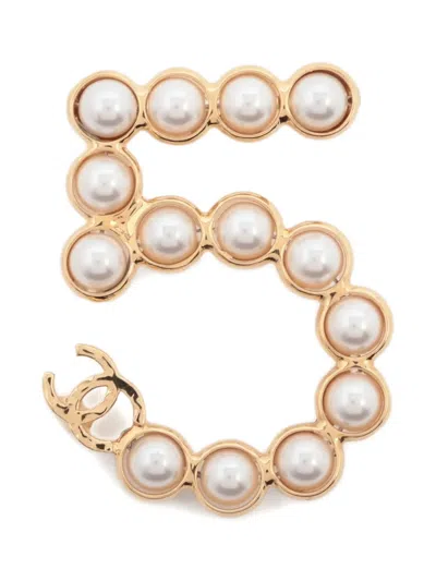 Pre-owned Chanel 2024 Cc Mark No.5 Brooch In Gold
