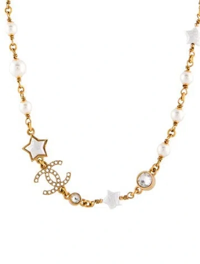 Pre-owned Chanel 2024 Faux Pearl & Strass Cc Star Choker Necklace, 20.75" In Multi