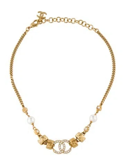 Pre-owned Chanel 2024 Faux Pearl & Strass Choker Necklace, 15" In Multi