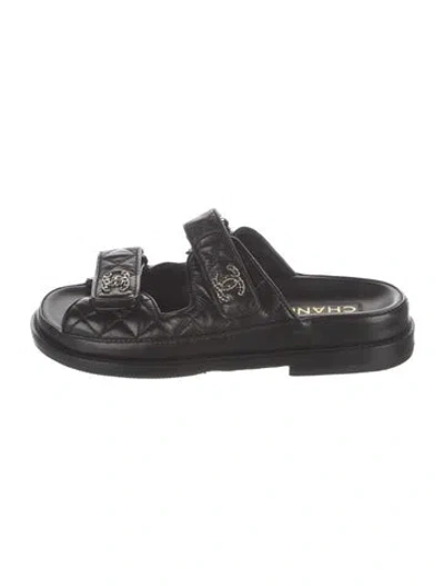 Pre-owned Chanel 2024 Gate No. 5 'dad' Slides In Black