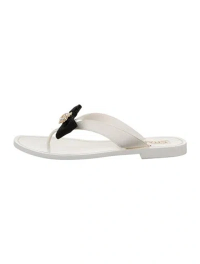 Pre-owned Chanel 2024 Interlocking Cc Logo Flip Flops In White