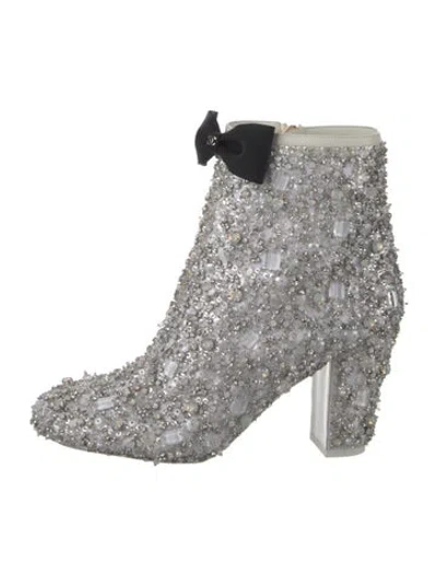 Pre-owned Chanel 2024 Interlocking Cc Logo Lace-up Boots In White
