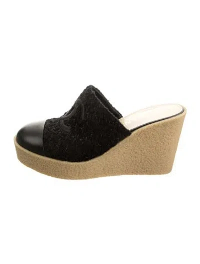 Pre-owned Chanel 2024 Interlocking Cc Logo Mules In Black