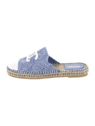 Pre-owned Chanel 2024 Interlocking Cc Logo Mules In Blue