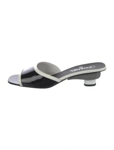Pre-owned Chanel 2024 Interlocking Cc Logo Mules W/ Tags In Multi