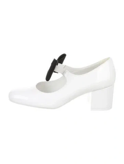 Pre-owned Chanel 2024 Interlocking Cc Logo Mules In White