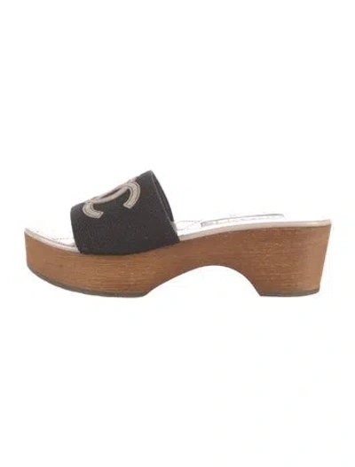 Pre-owned Chanel 2024 Interlocking Cc Logo Slides