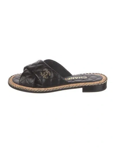 Pre-owned Chanel 2024 Interlocking Cc Logo Slides In Black
