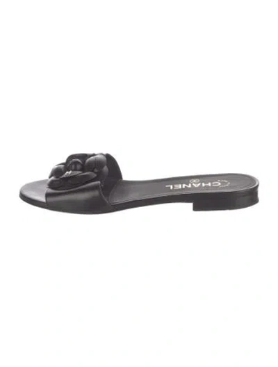 Pre-owned Chanel 2024 Interlocking Cc Logo Slides In Black