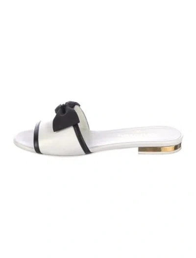 Pre-owned Chanel 2024 Interlocking Cc Logo Slides In White