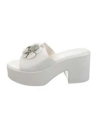 Pre-owned Chanel 2024 Interlocking Cc Logo Slides In White