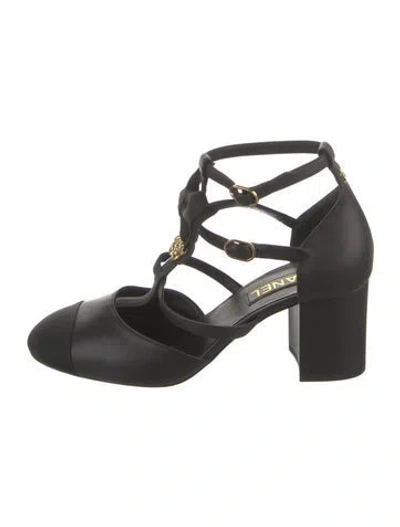 Pre-owned Chanel 2024 Interlocking Cc Logo T-strap Pumps In Black