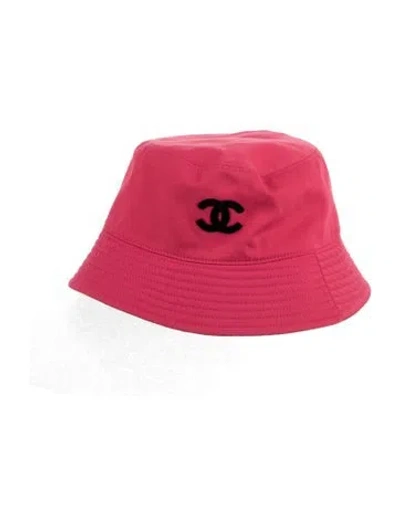 Pre-owned Chanel 2024 Reversible Cc Bucket Hat In Pink