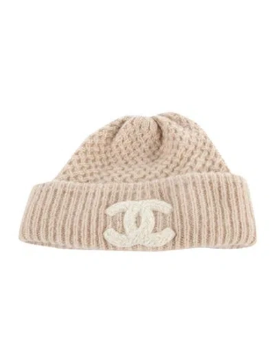 Pre-owned Chanel 2025 Cc Cashmere Beanie In Neutrals