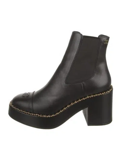Pre-owned Chanel 2025 Interlocking Cc Logo Chelsea Boots In Black