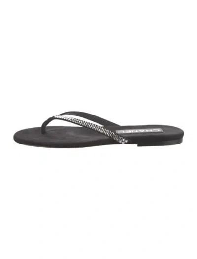 Pre-owned Chanel 2025 Interlocking Cc Logo Flip Flops In Black