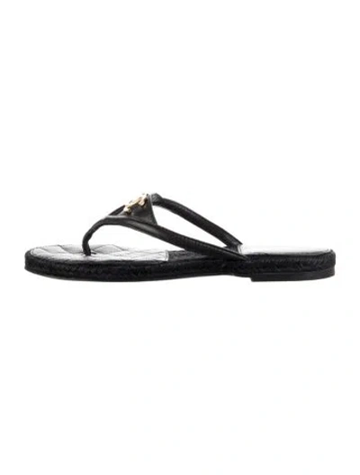Pre-owned Chanel 2025 Interlocking Cc Logo Flip Flops In Black