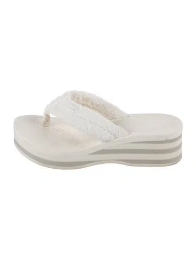 Pre-owned Chanel 2025 Interlocking Cc Logo Flip Flops In White