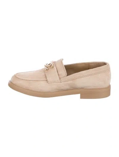 Pre-owned Chanel 2025 Interlocking Cc Logo Loafers In Neutral